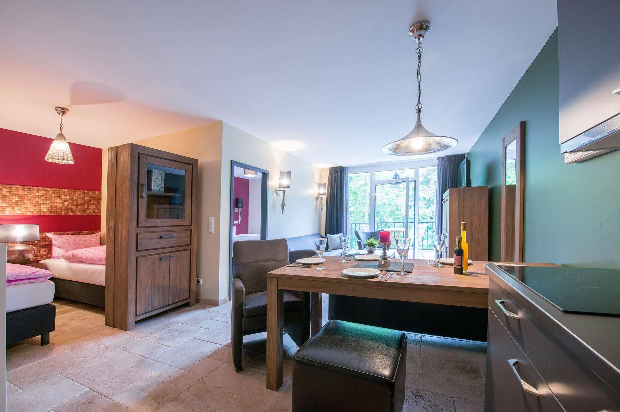 Aparthotel Ostseeperle Glowe - Schoen Gestrandet エクステリア 写真