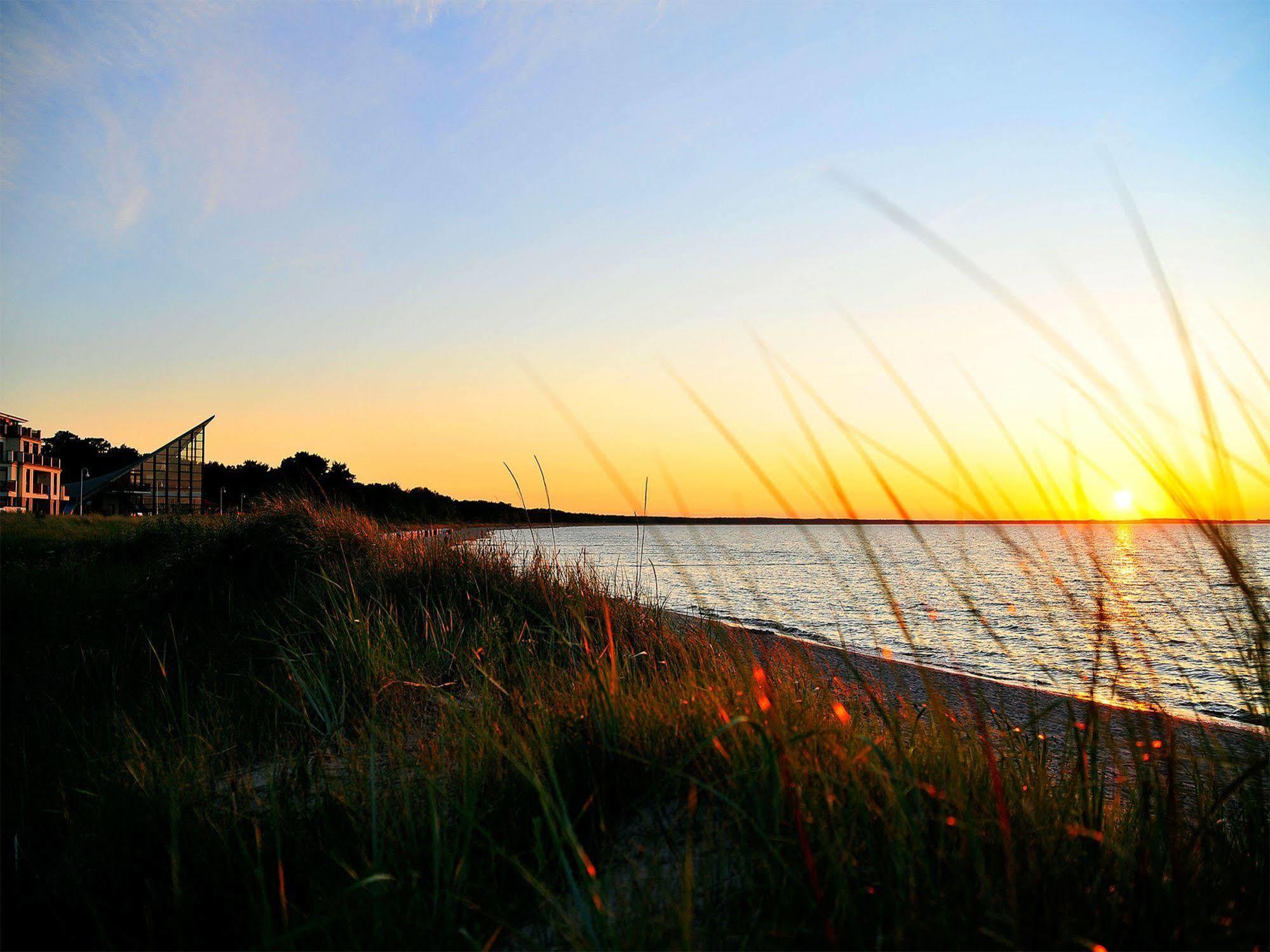Aparthotel Ostseeperle Glowe - Schoen Gestrandet エクステリア 写真